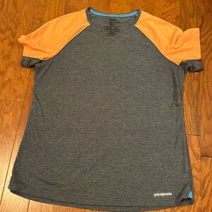 Patagonia Short Sleeve T-Shirt Women’s L
